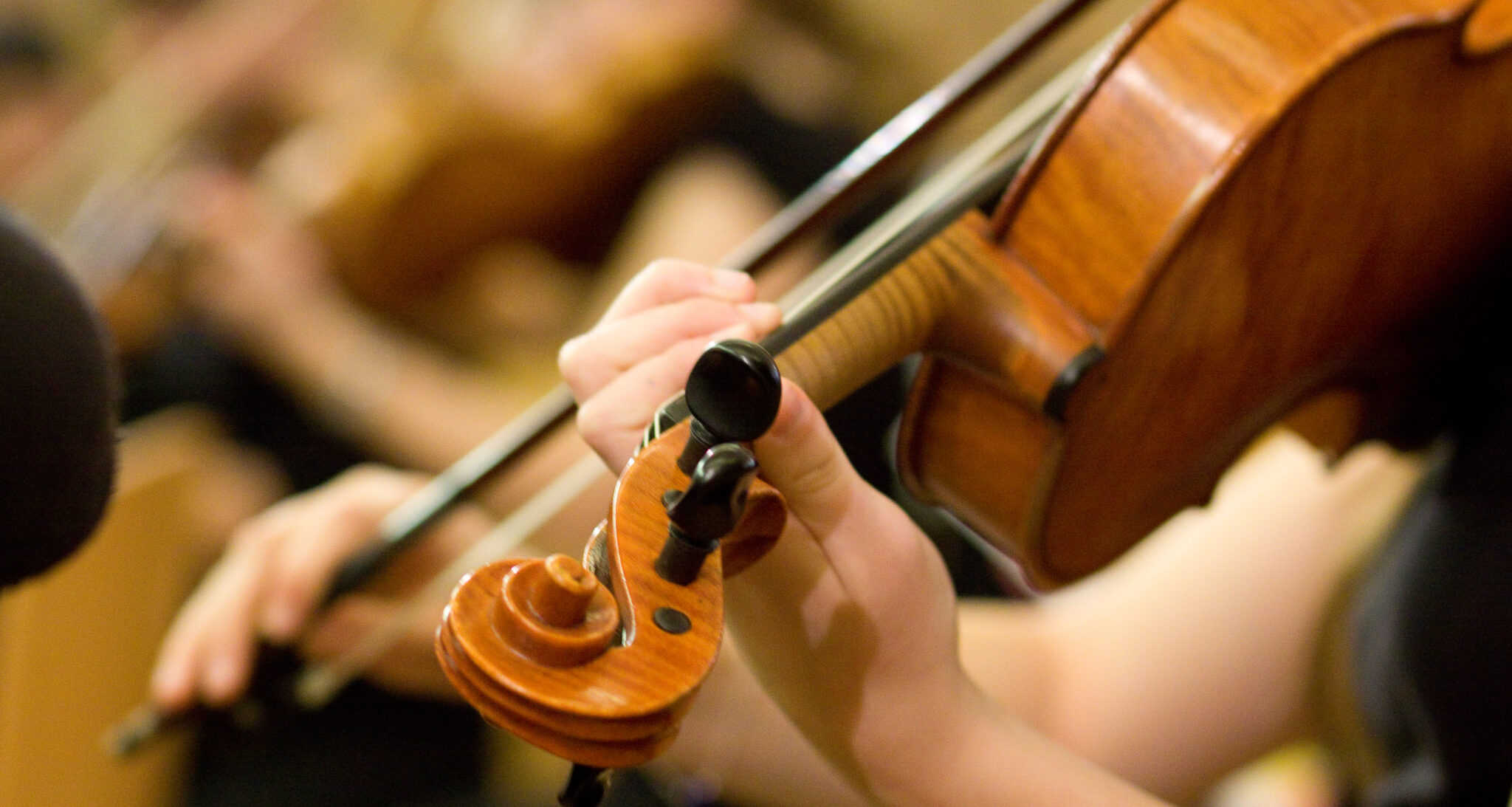 Jahreskonzert des Jugendsinfonieorchesters der MuKs Bruchsal mit breitem musikalischem Spektrum