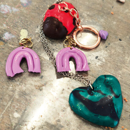 Nina Schmuck aus Fimo 1Net